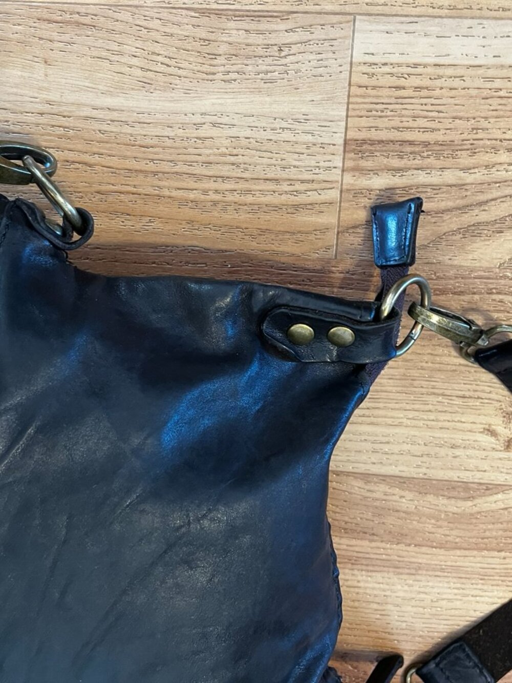 Bed Stu Tahiti Black Leather Cobbler Bohemian Fold Over Crossbody/Hand Bag - Picture 6 of 16